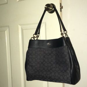 New Coach shoulder bag